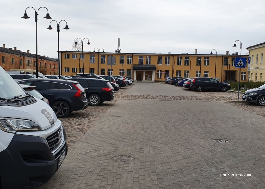 (5401) Daugavpils - 7 Komandanta iela — foto 2