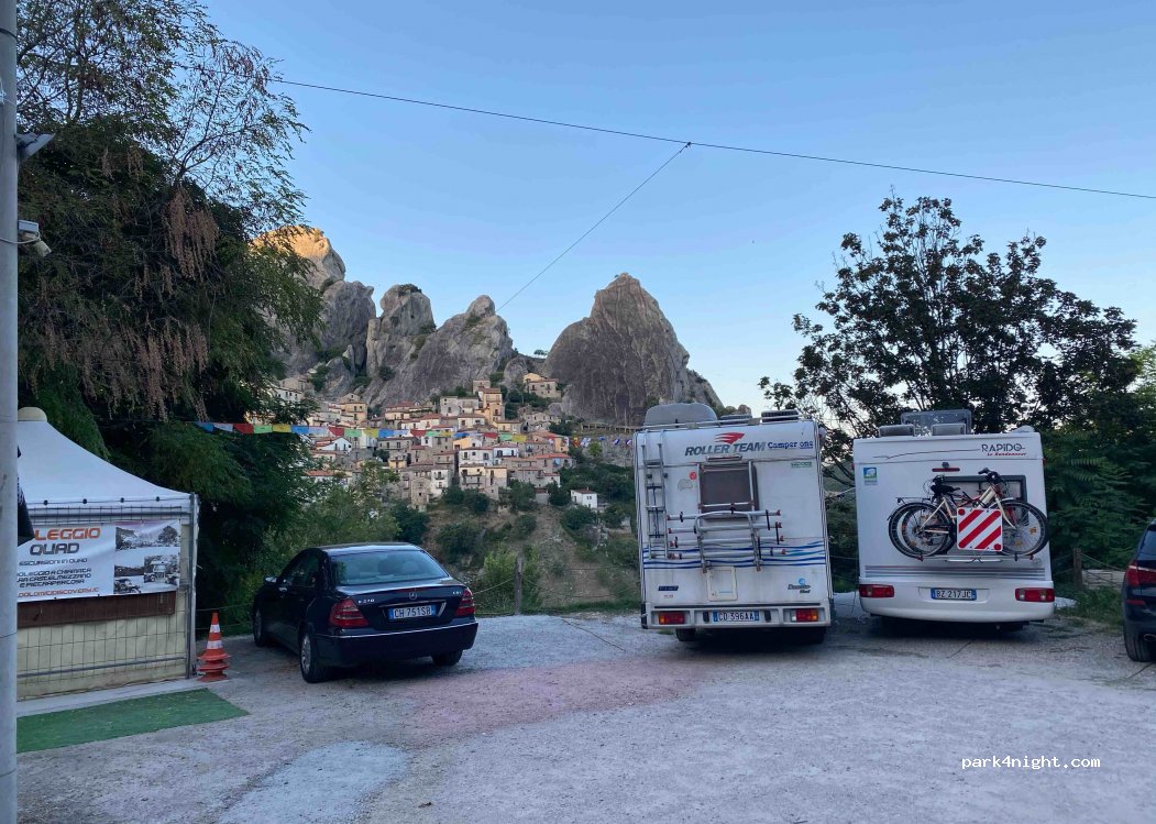 (85010) Castelmezzano - 1 Strada in Costruzione — foto