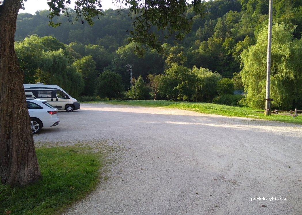 (72534) Hayingen - 2 Rathausplatz — foto 2