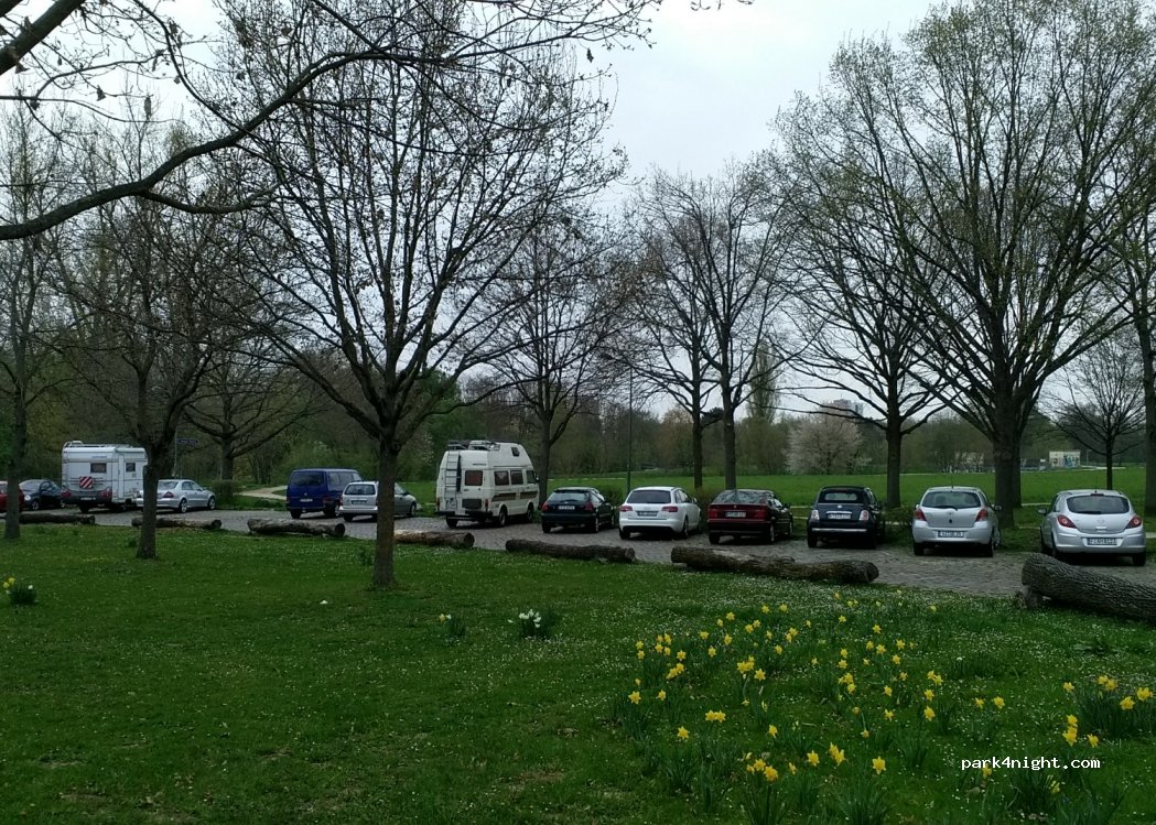(60488) Frankfurt am Main - 228 Praunheimer Landstraße — foto