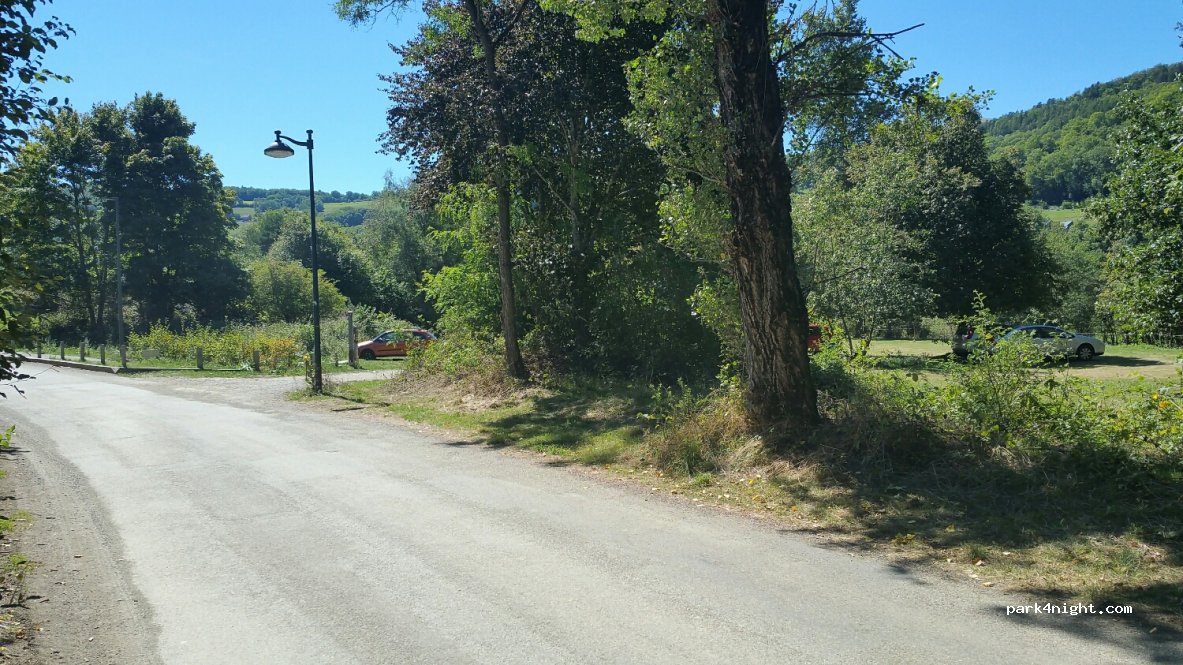 (38119) Saint-Théoffrey - Chemin du Miradou — foto 2