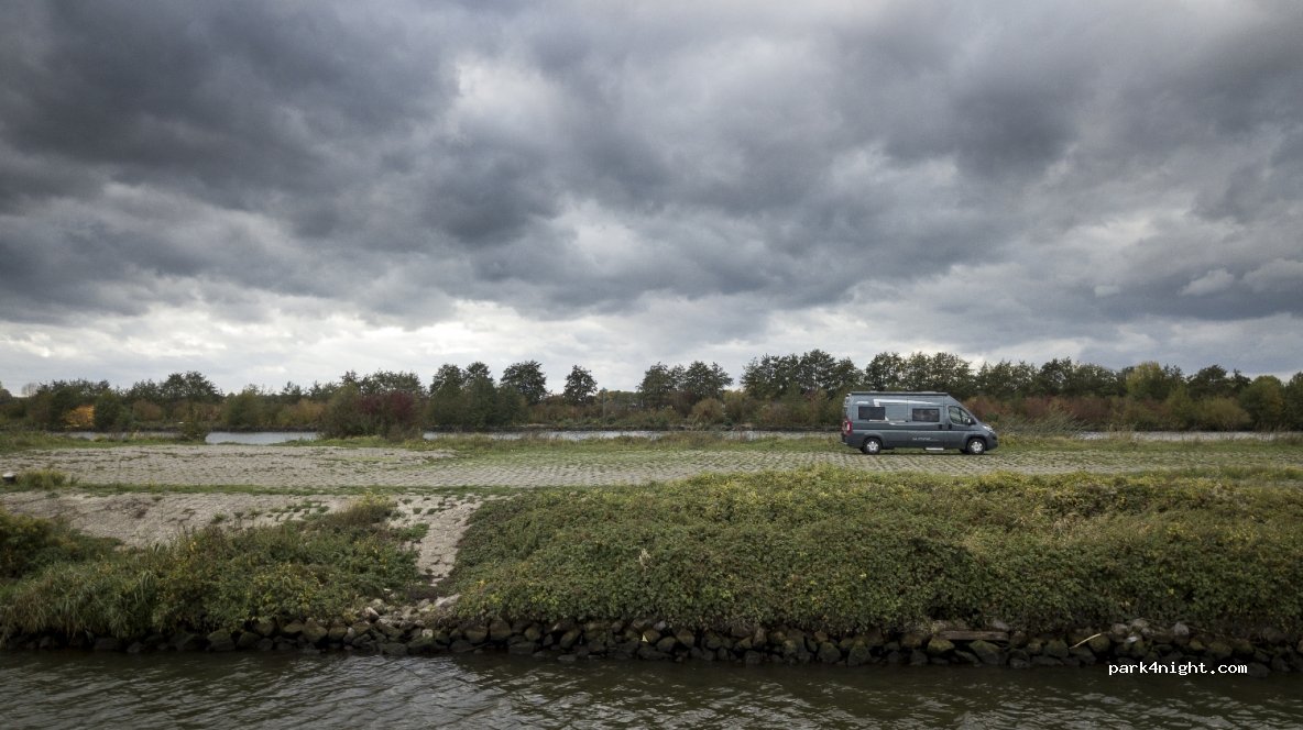 (6051) Maasbracht - 30 Bunkerhaven — foto 2