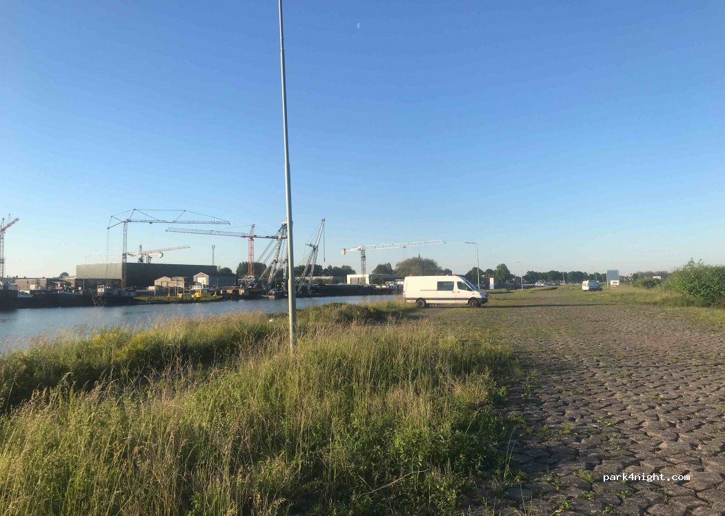 (6051) Maasbracht - 30 Bunkerhaven — foto 3
