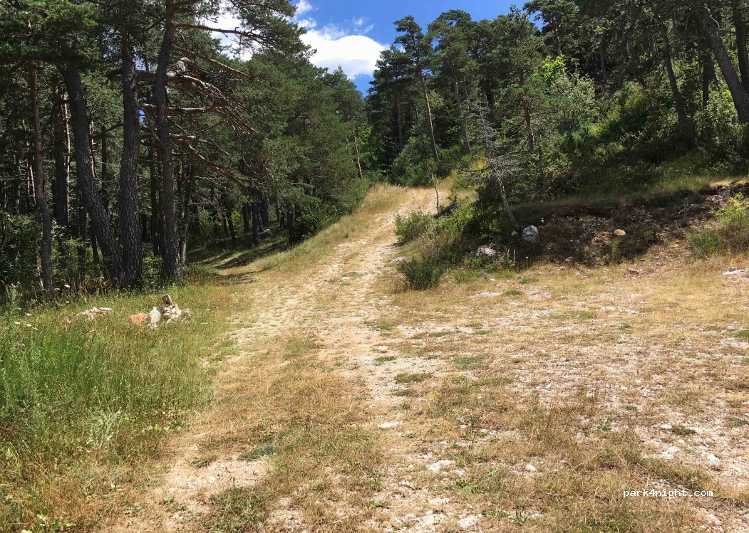 (06750) Séranon - Route des Combes — foto