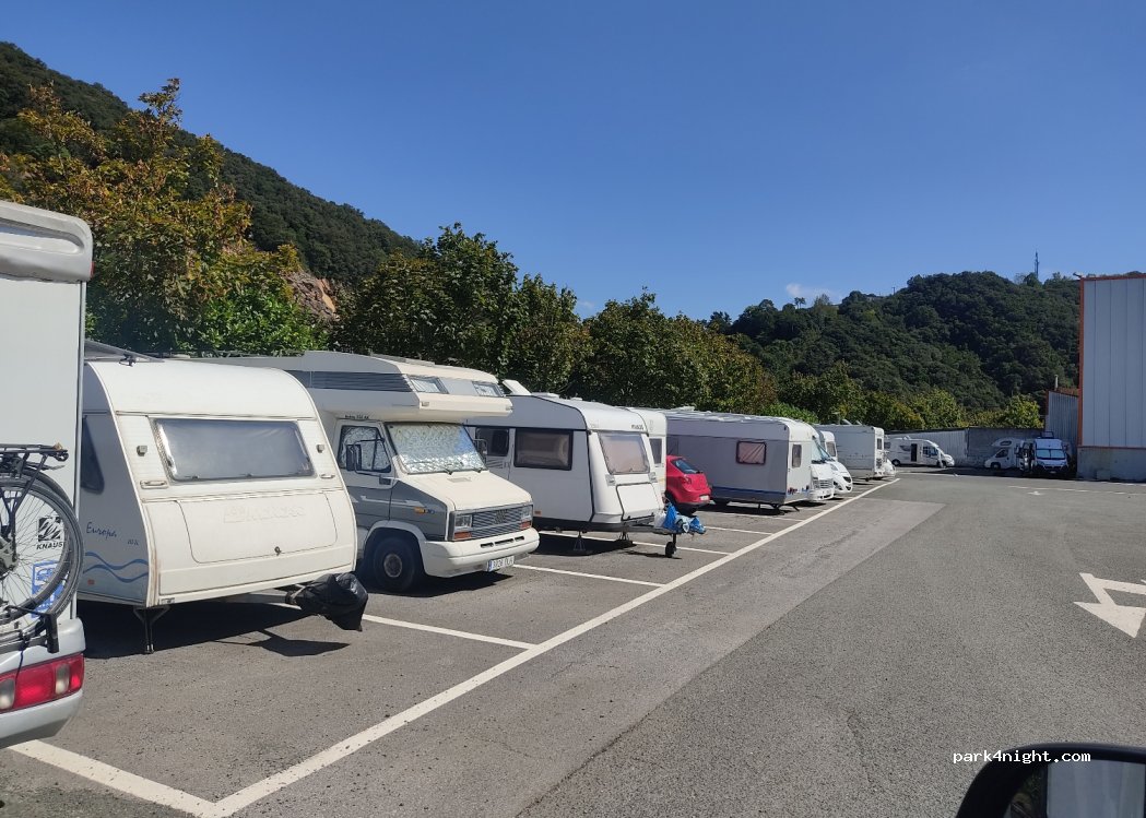 (20750) Zumaia - 25 Urola Enparantza Plaza — foto 4