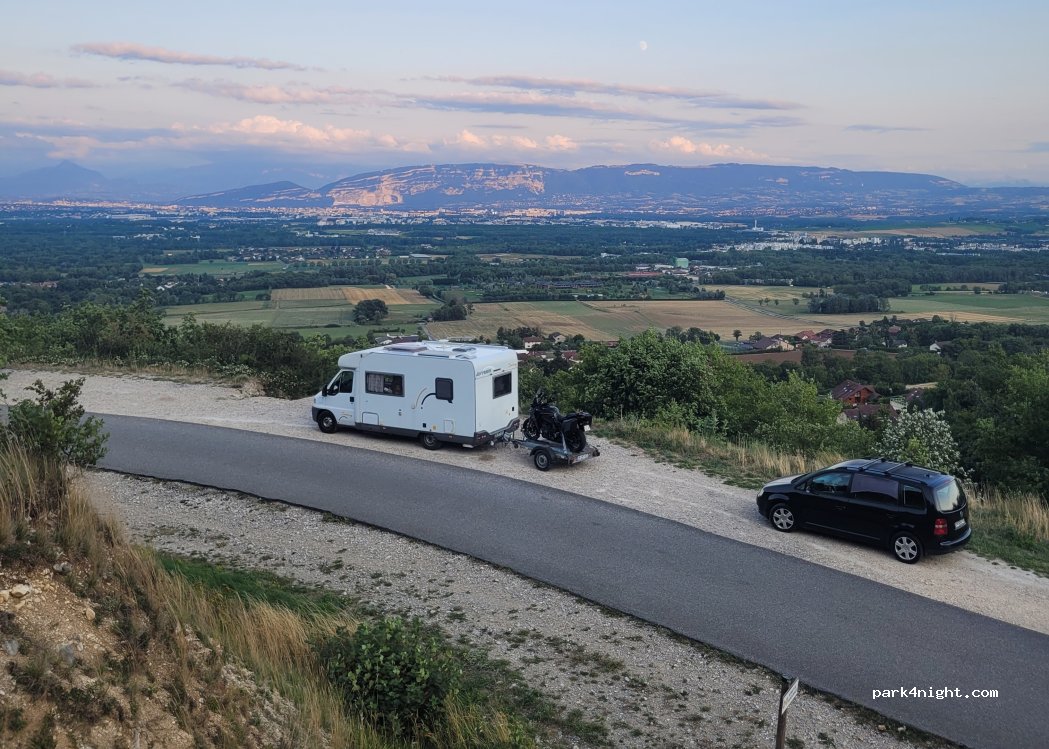 (01170) Crozet - Route de la Thene — foto 2