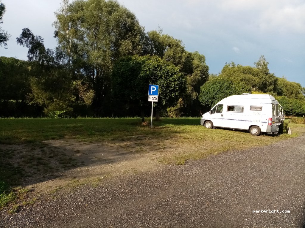 (02733) Cunewalde - 3 Am Bahnhof — foto