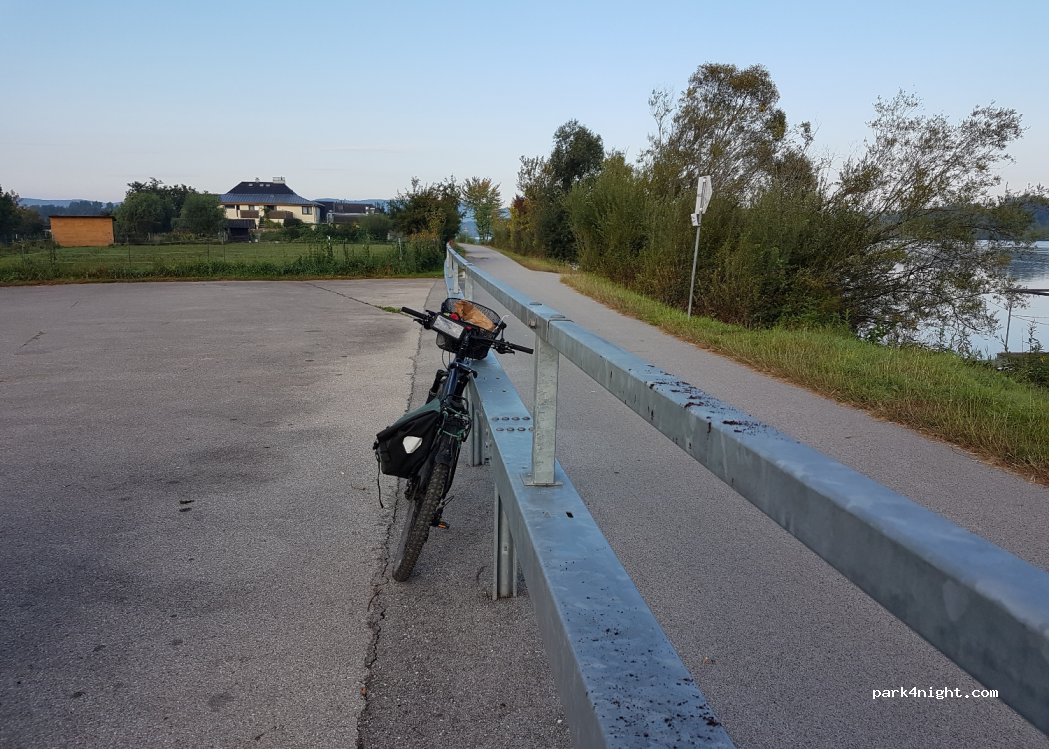 (3133)  - Treppelweg — foto
