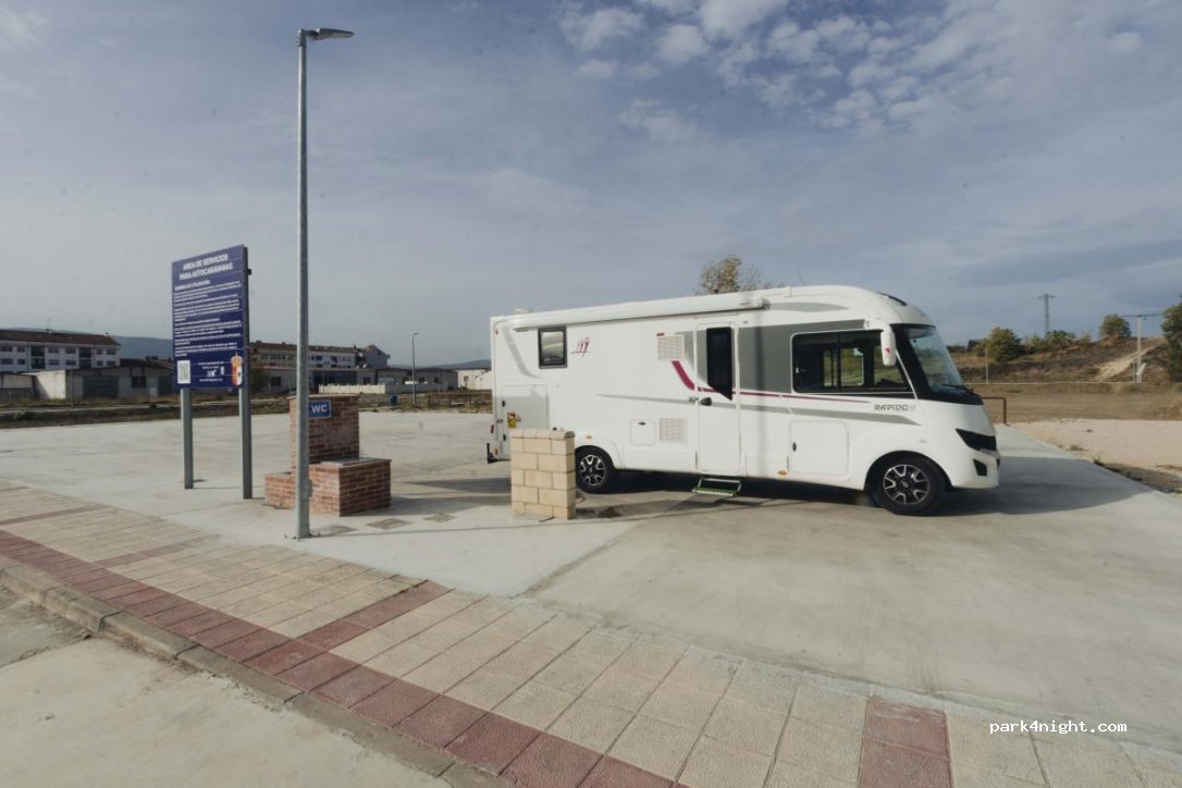 (09500) Medina de Pomar - C. Ángeles López Fernández — foto