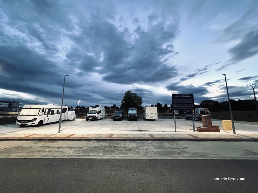 (09500) Medina de Pomar - C. Ángeles López Fernández — foto 2