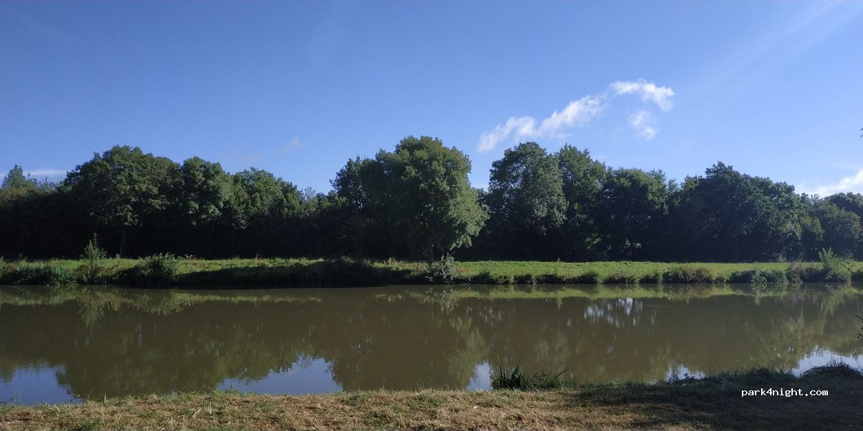 (35600) Redon - Chemin de Halage — foto