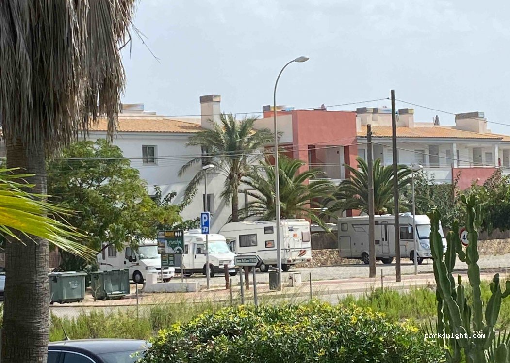 (07559) Son Servera - 80 Passeig Pintor Miquel Vives — foto 2