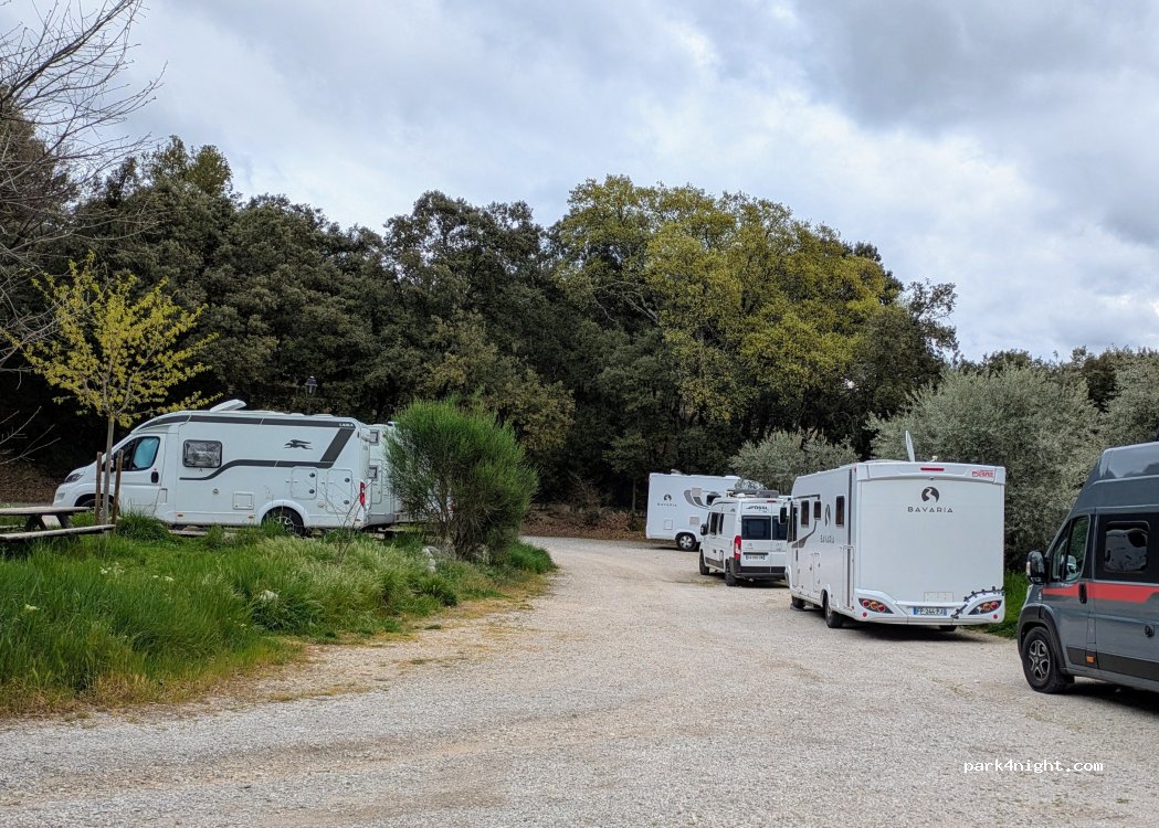 (04180) Villeneuve - 16 Lotissement la Burliere — foto 3