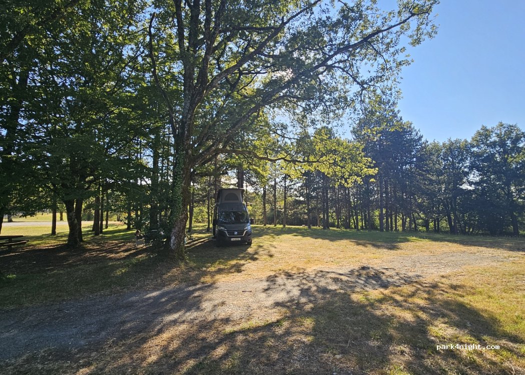 (24160) Saint-Raphaël - Le Grand Bois — foto 3