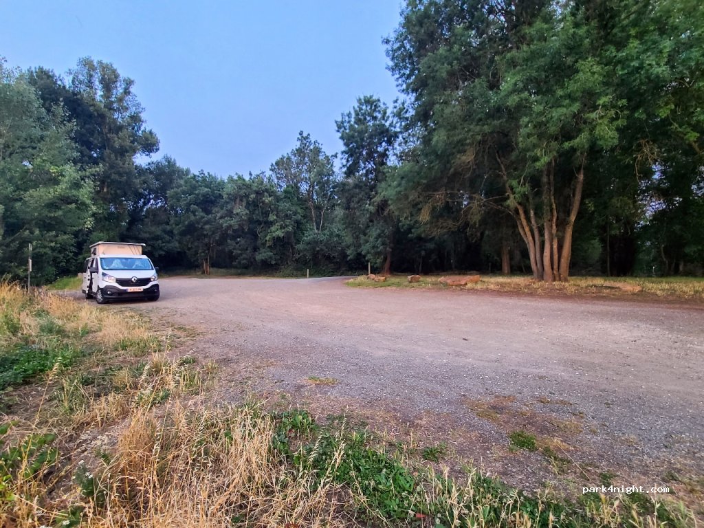 (49730) Turquant - Unnamed Road — foto