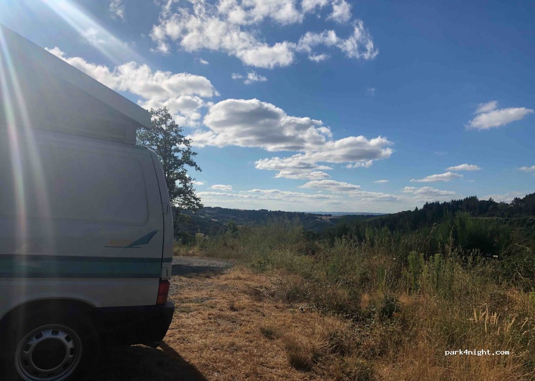 (81250) Miolles - Cazourgue — foto