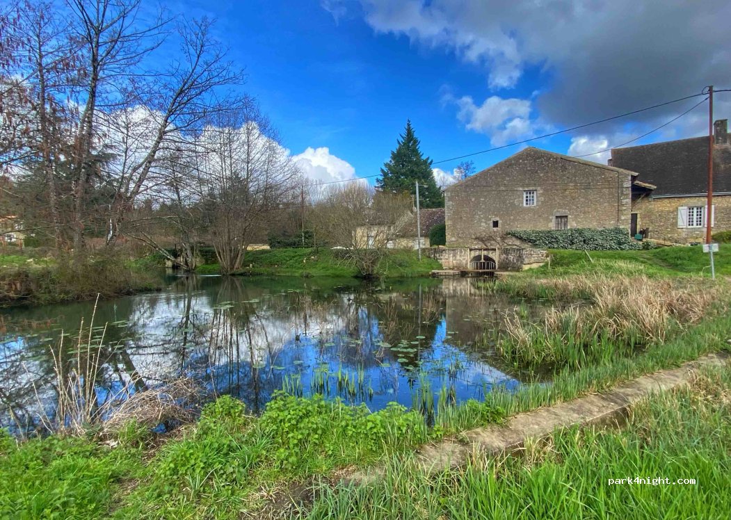 (86470) Montreuil-Bonnin - Maison Neuve — foto 3