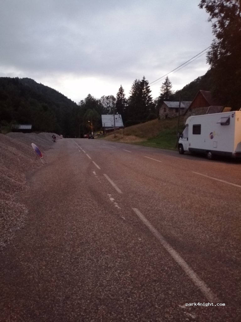(09140) Aulus-les-Bains - 179 La Trape — foto