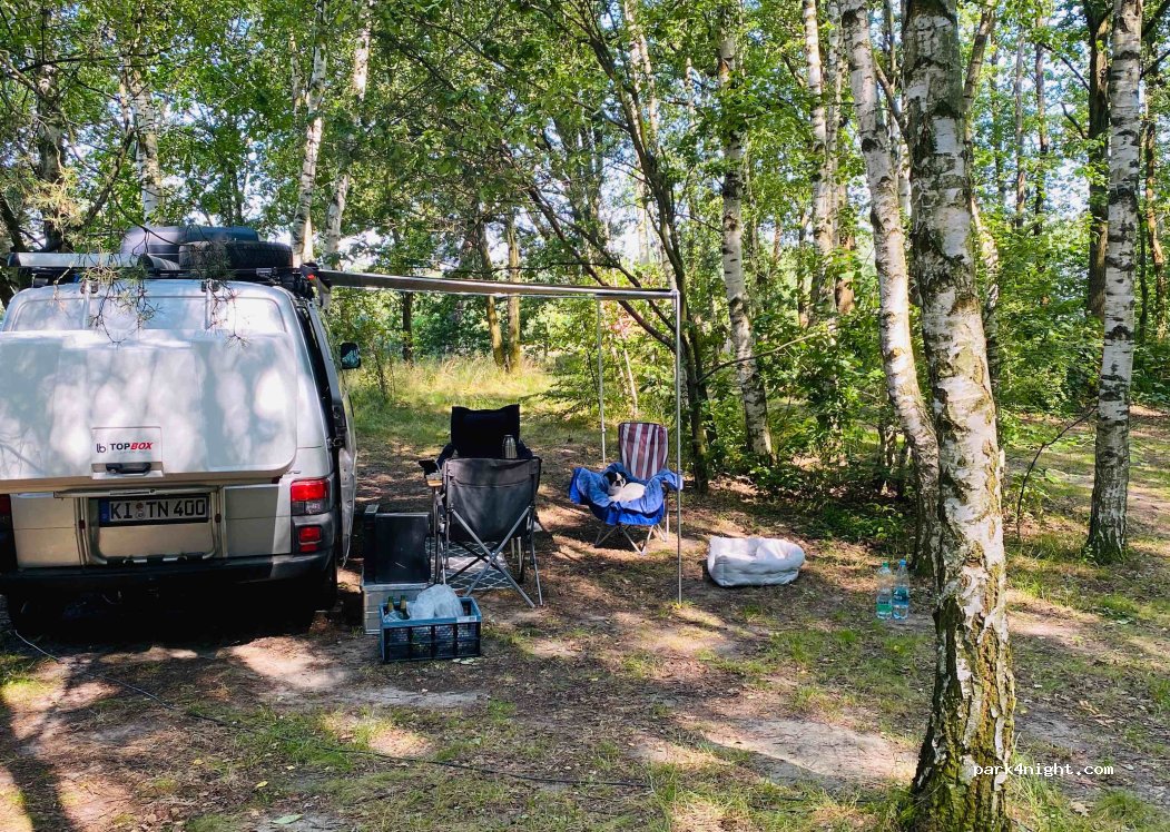 Camping Family Pole Namiotowe Kajaki - Łęknica — foto 3