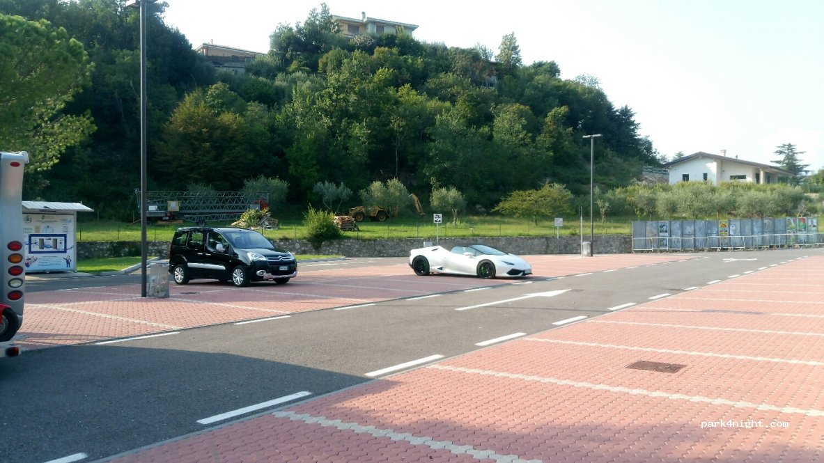 (37010) Torri del Benaco - 11 Via Volpara — foto 2