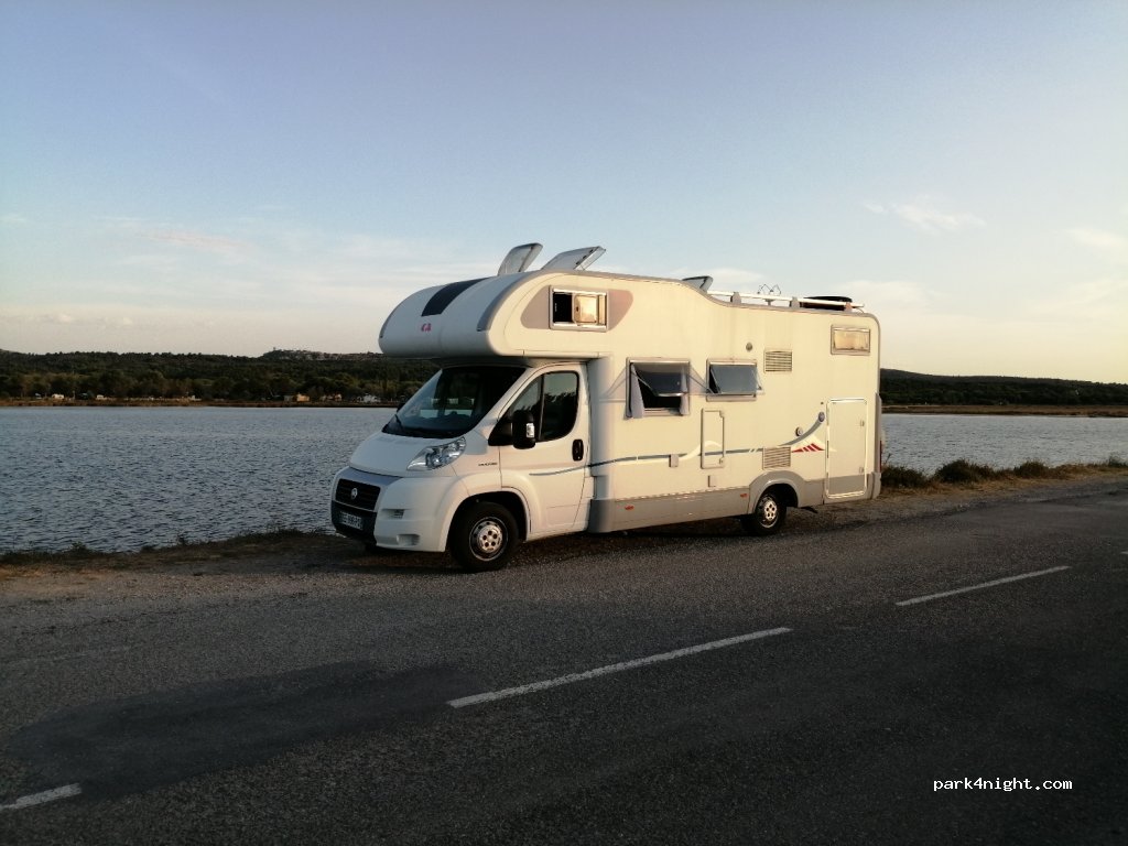 (11430) Gruissan - 2002 Avenue de la Jonque — foto 2