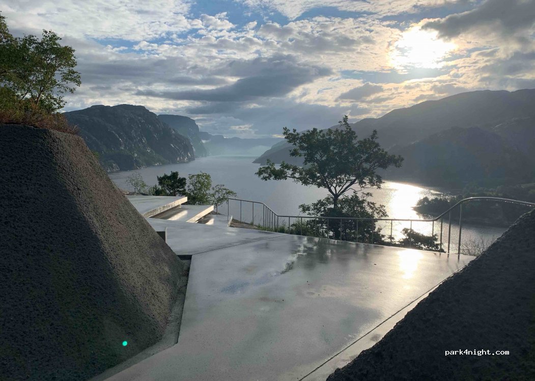 (4110)  - 1 Hølleslivegen — foto