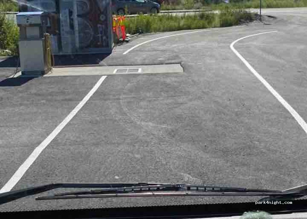Halden Tømmestasjon & Bobilparkering — foto