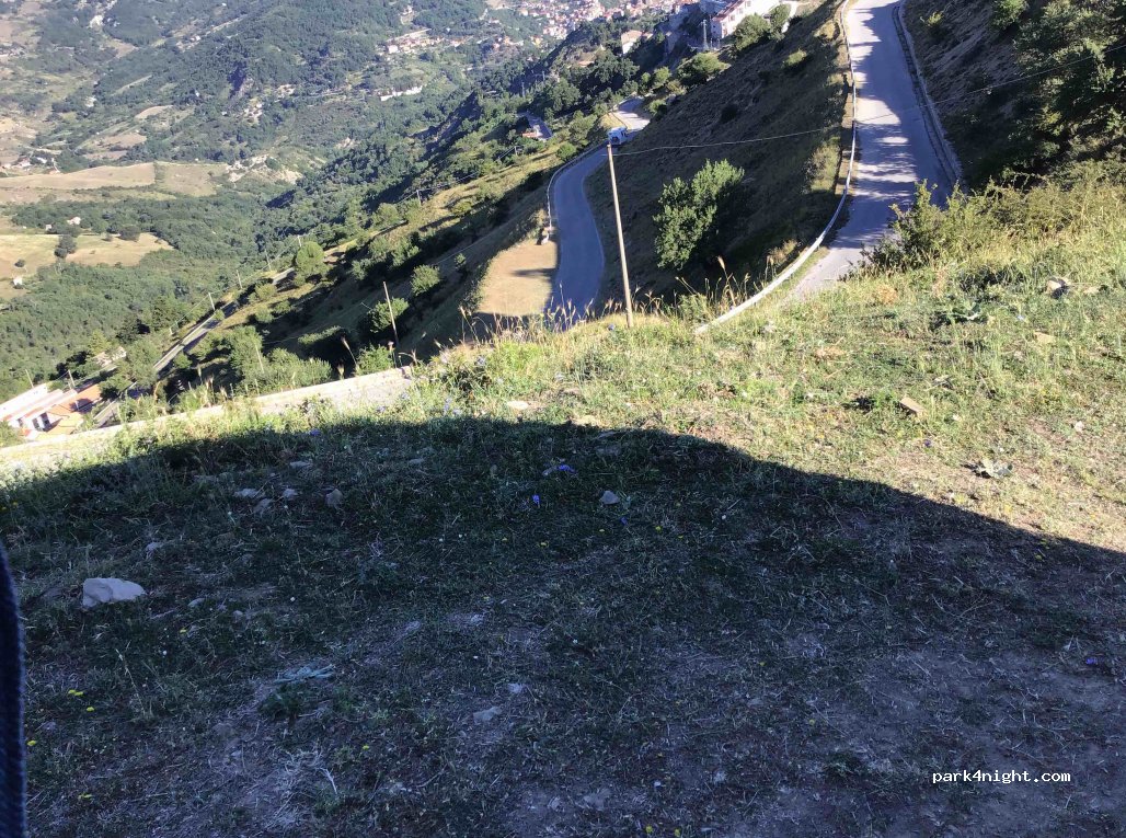 (85010) Pietrapertosa - Strada Provinciale di Pietrapertosa — foto 2
