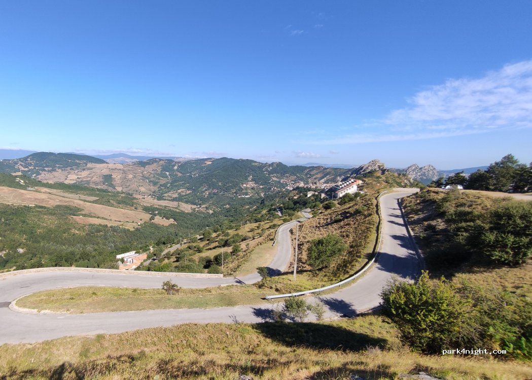 (85010) Pietrapertosa - Strada Provinciale di Pietrapertosa — foto 3