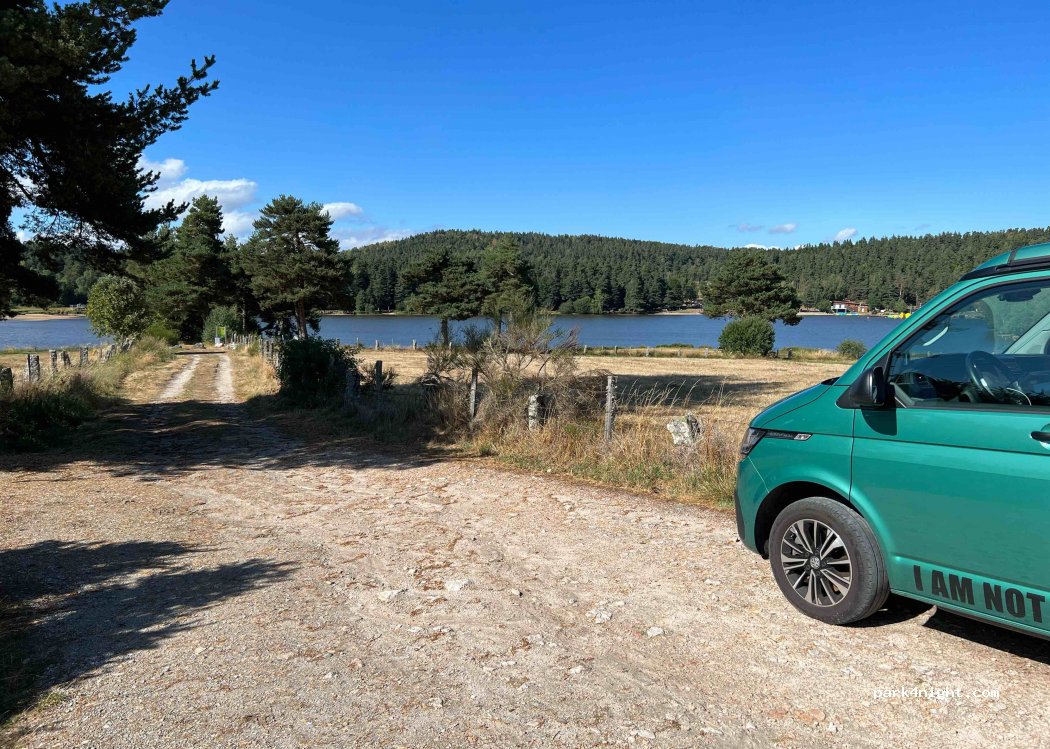 (48100) Le Buisson - D73 — foto