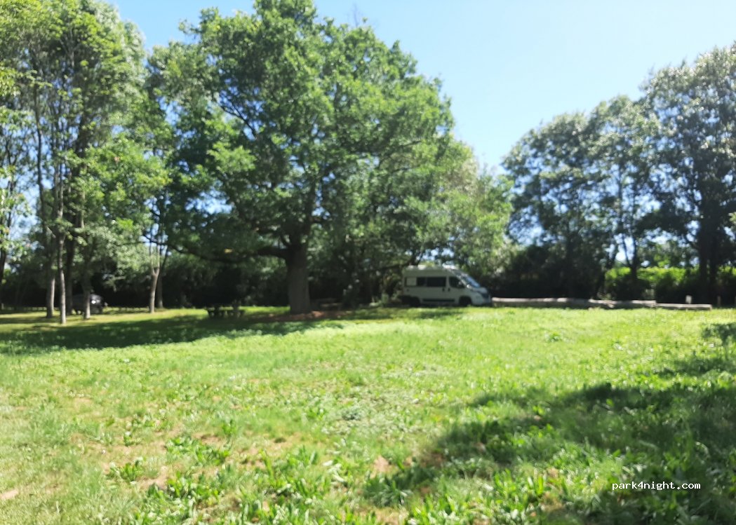 (85570) Saint-Valérien - Pré des Rulières — foto 3