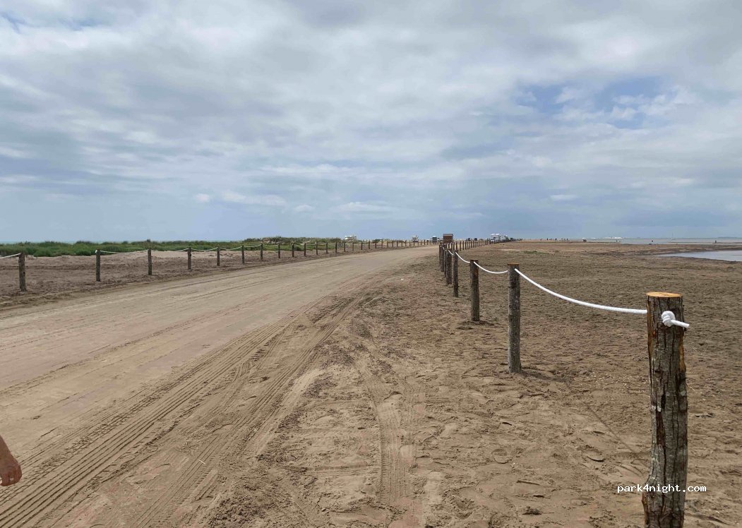 () Sant Carles de la Ràpita - Unnamed Road — foto