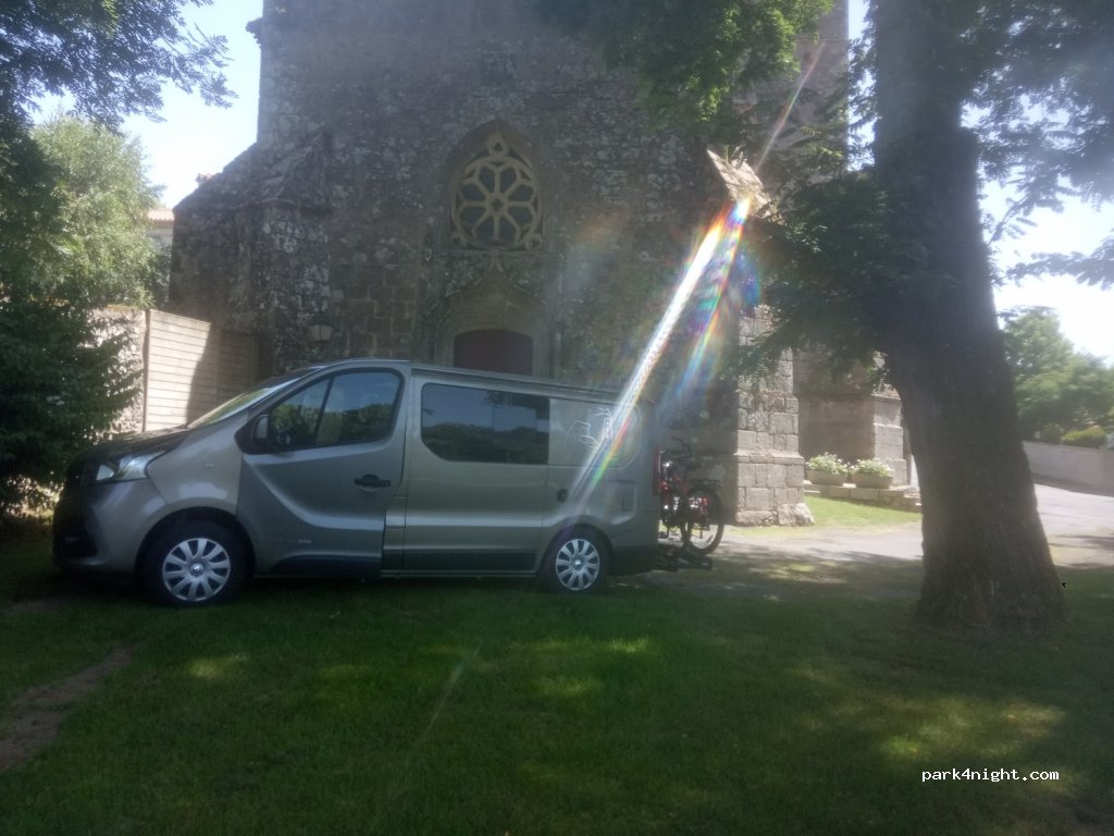 (79700) Mauléon - 45 Rue de la Tannerie — foto 2