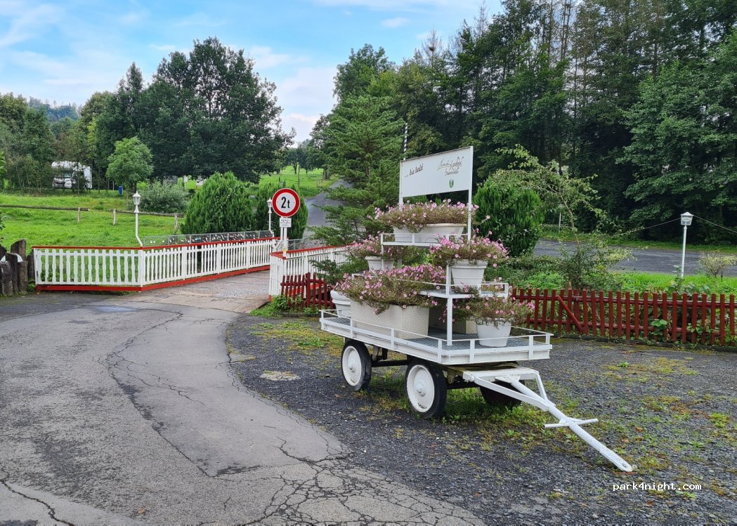 Historisches Landhotel Studentenmühle — foto