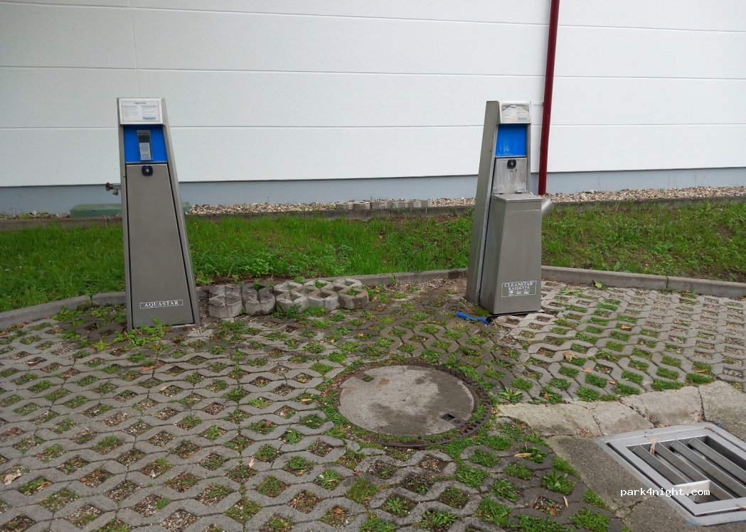 (68753) Waghäusel - 2 Friedrich-Schott-Straße — foto 3