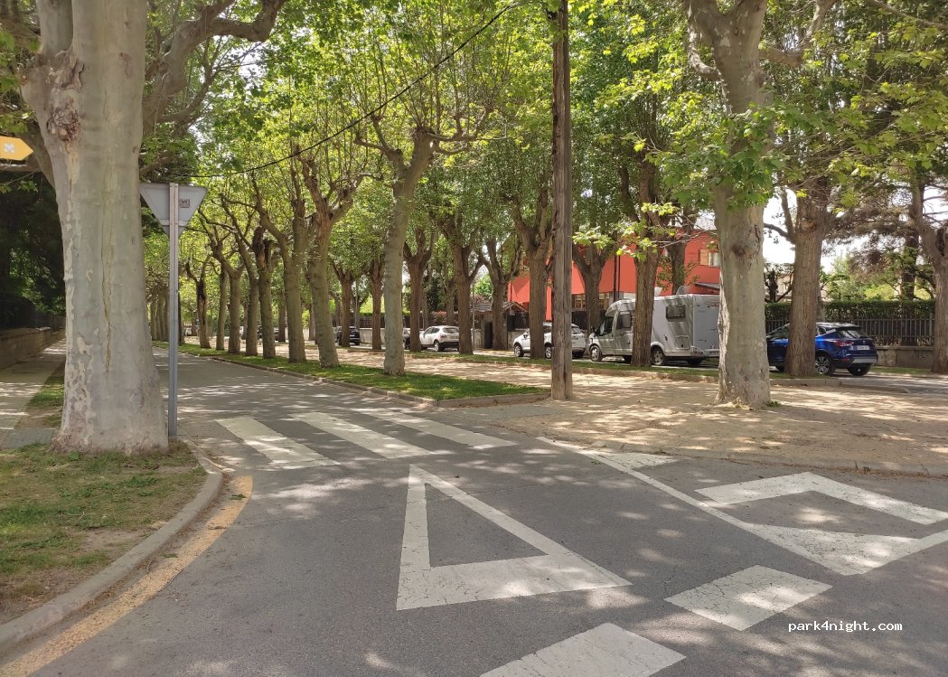 (17520) Puigcerdà - 15 Passeig de la Sèquia — foto 3