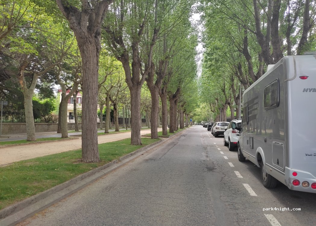 (17520) Puigcerdà - 15 Passeig de la Sèquia — foto 4