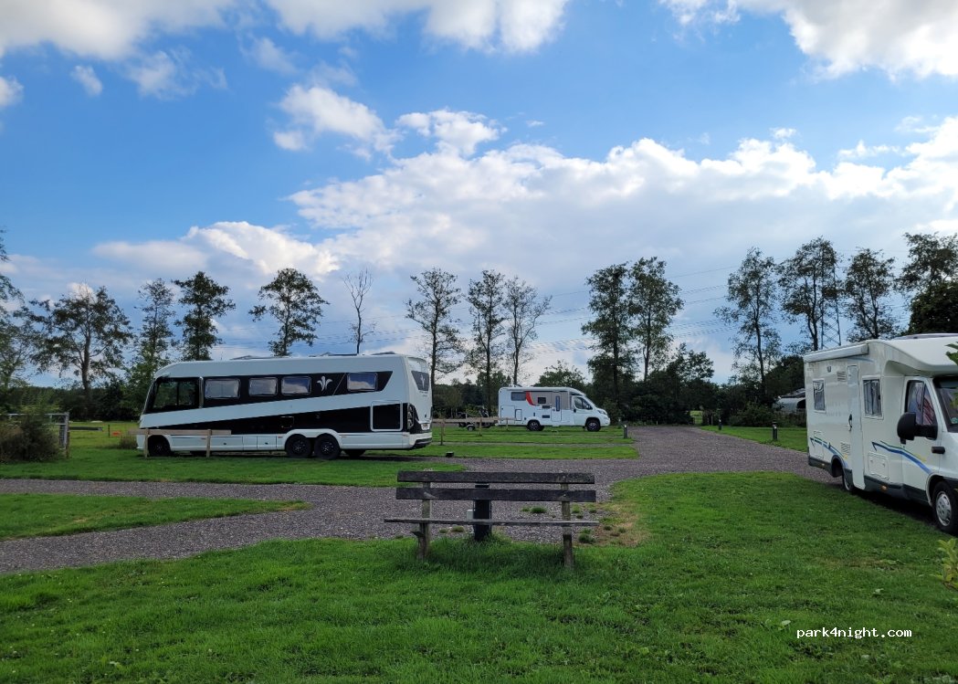 Camperplaats de kleine Molenpolder Grootegast — foto 4
