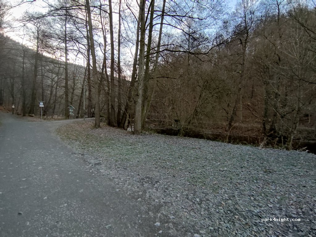 (07427) Schwarzburg - 27 Straße der Jugend — foto