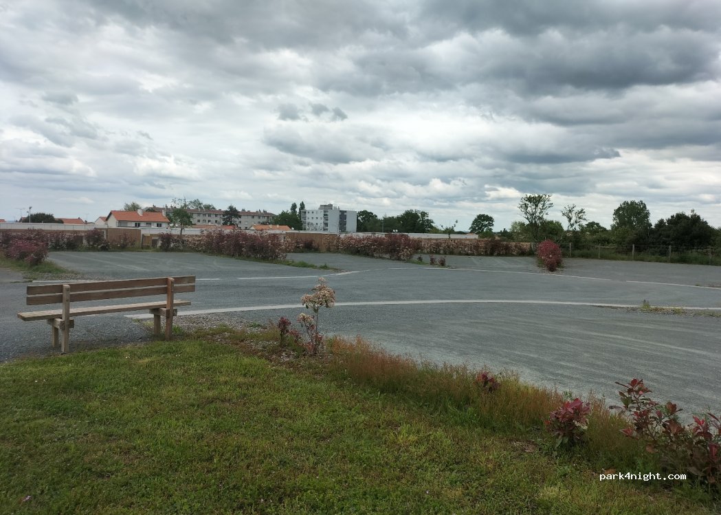 Aire de camping-car Les Quatre Saisons de Chanverrie — foto 2
