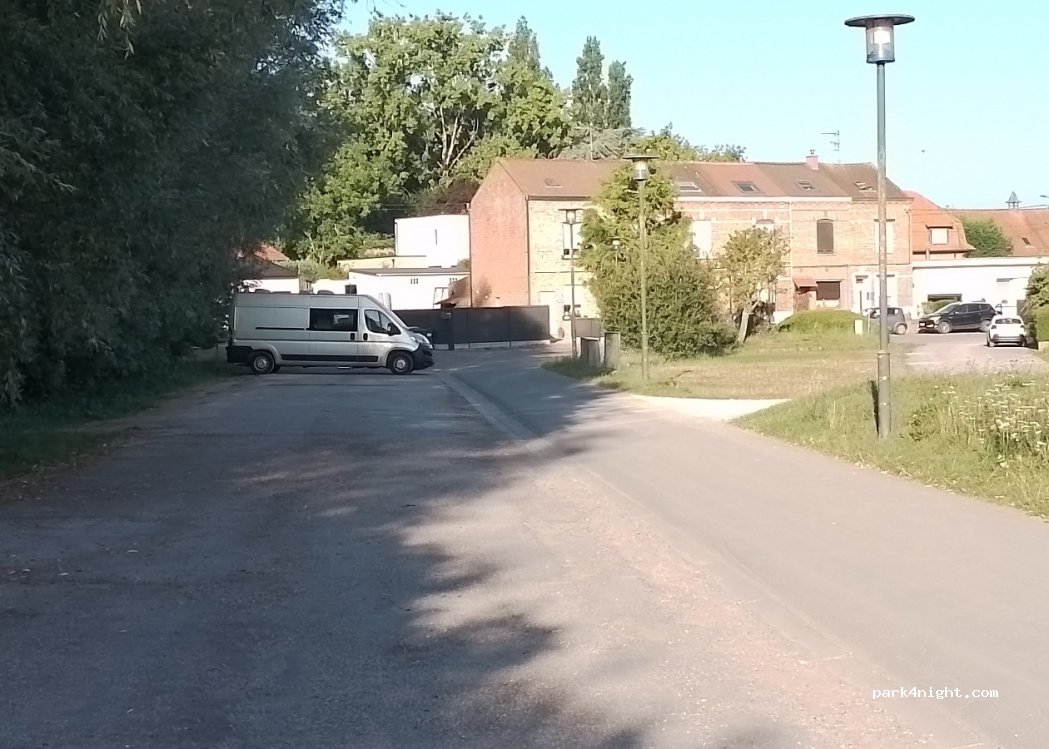 (59890) Deûlémont - 2 Quai de la Marine — foto 4