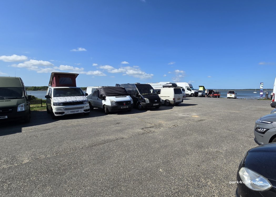 (BH15 4LR) Poole - 99 Lake Drive — foto 3