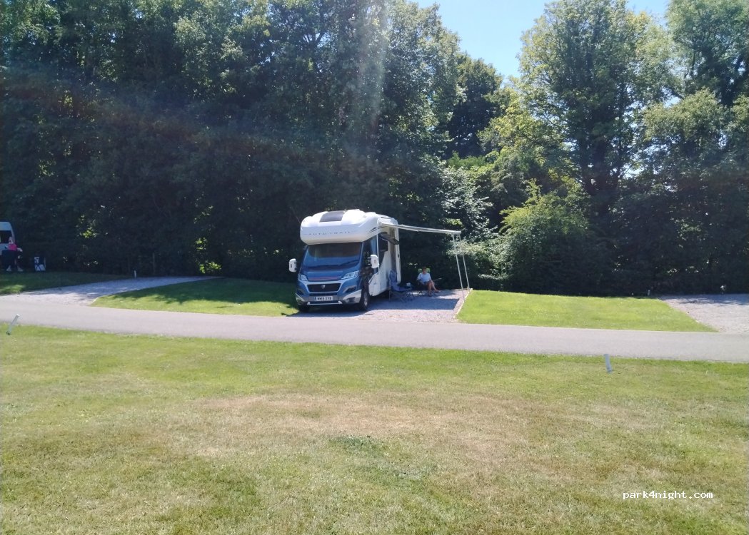 Alton, The Star Camping and Caravanning Club Site — foto 4