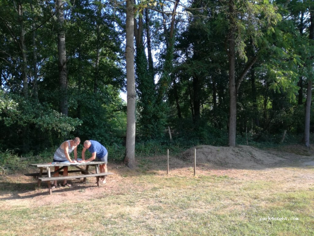 (12330) Pruines - Mouret — foto 3