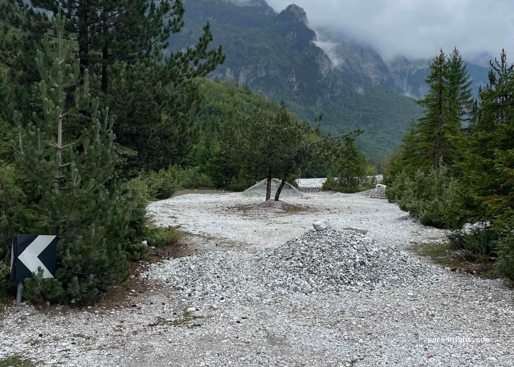 ()  - Unnamed Road — foto 3