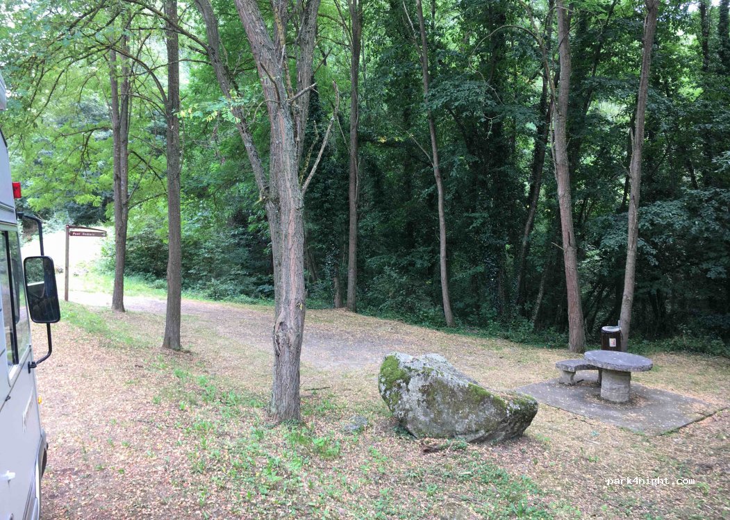 (63500) Saint-Yvoine - La Jambe — foto