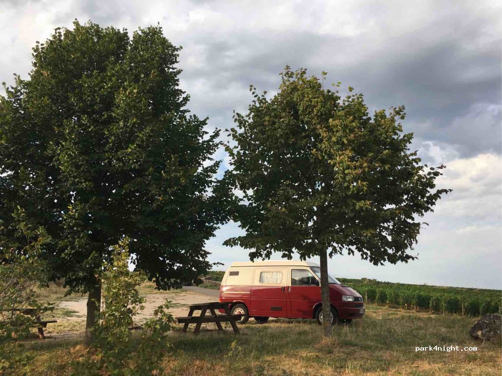 (21630) Pommard - 15-9 Rue des Charmots — foto