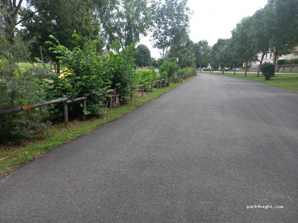 (16380) Feuillade - D4 — foto 2
