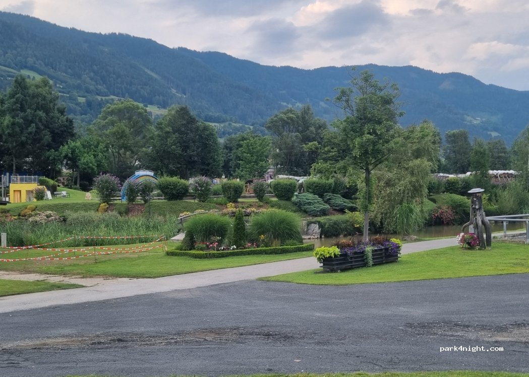Cafe Holiday Camping — foto 3