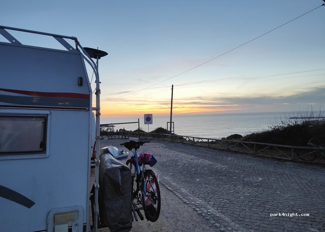 (2655-400) Ericeira - R. Cmte. Filipe Freire 3 — foto